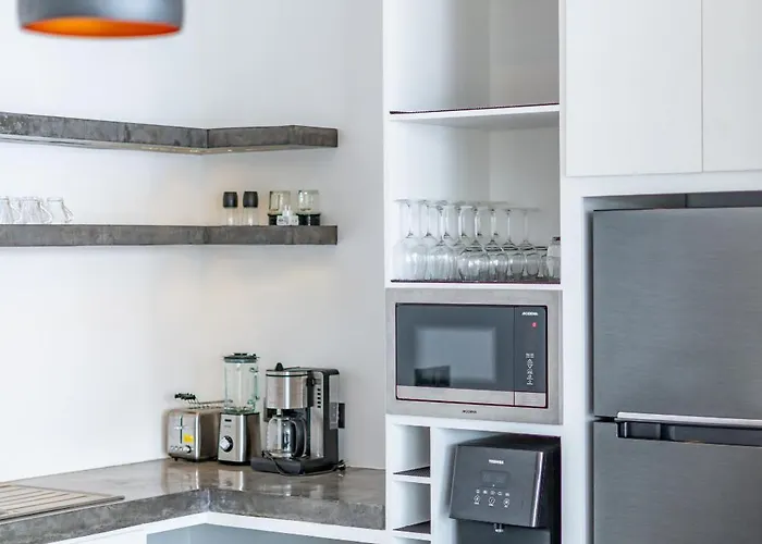 Loft Carolyn 2 - Charming 1-bdr Luxury Loft In Great Location ! * Canggu