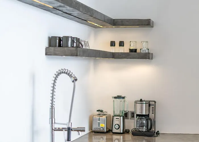 Loft Carolyn 2 - Charming 1-bdr Luxury Loft In Great Location ! Canggu