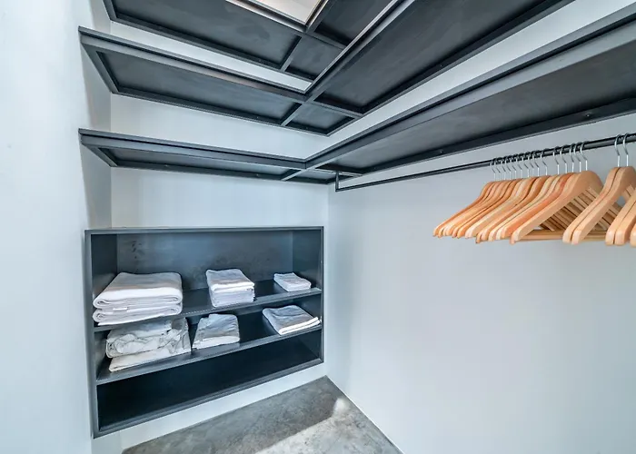 Loft Carolyn 2 - Charming 1-bdr Luxury Loft In Great Location ! * Canggu