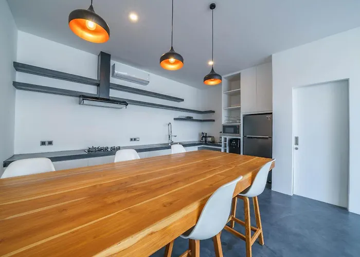 Loft Carolyn 2 - Charming 1-bdr Luxury Loft In Great Location ! Canggu