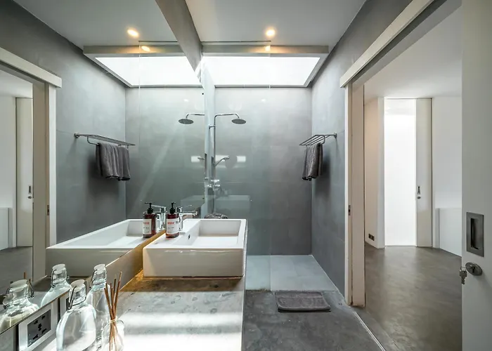 Loft Carolyn 2 - Charming 1-bdr Luxury Loft In Great Location !