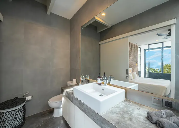Loft Carolyn 2 - Charming 1-bdr Luxury Loft In Great Location ! *